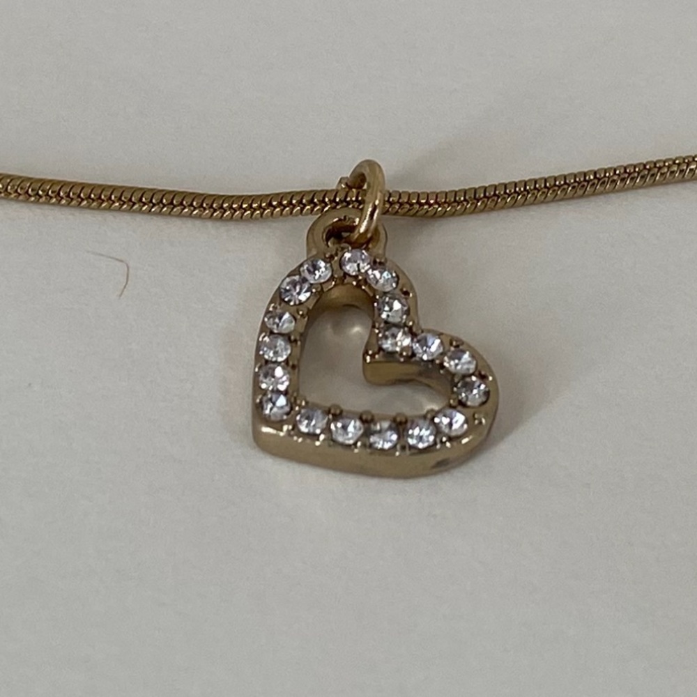 R. J. Graziano Rhinestone Heart Pendent Necklace‎ 16”-19” Gold Tone